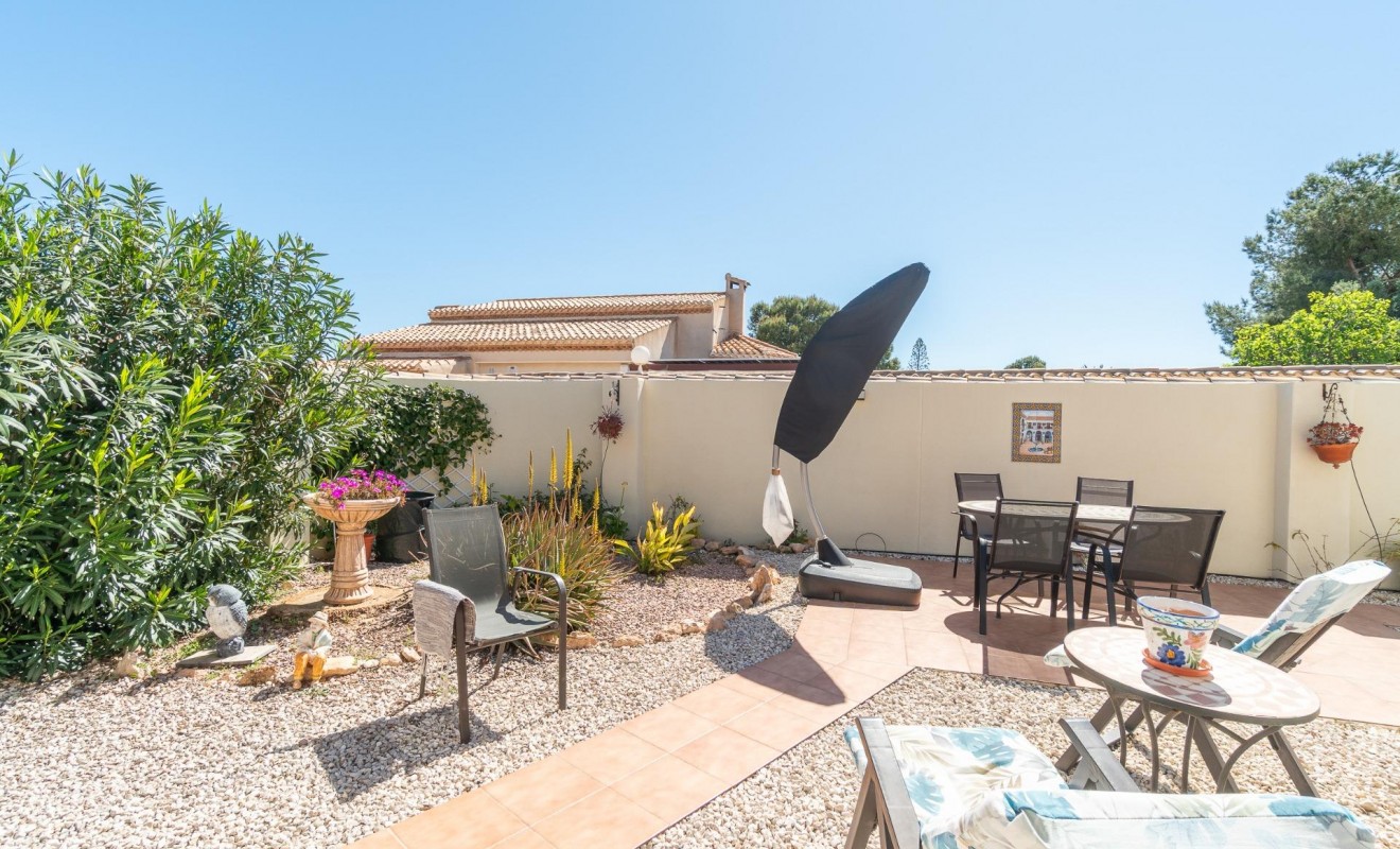 Wederverkoop - Villa - Orihuela Costa - La Zenia