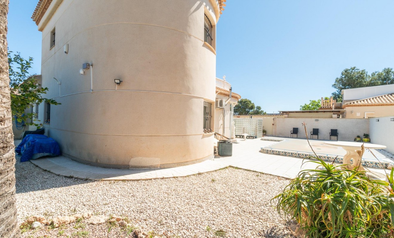 Wederverkoop - Villa - Orihuela Costa - La Zenia