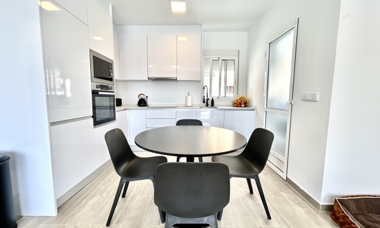 Revente - Villa - Villamartín