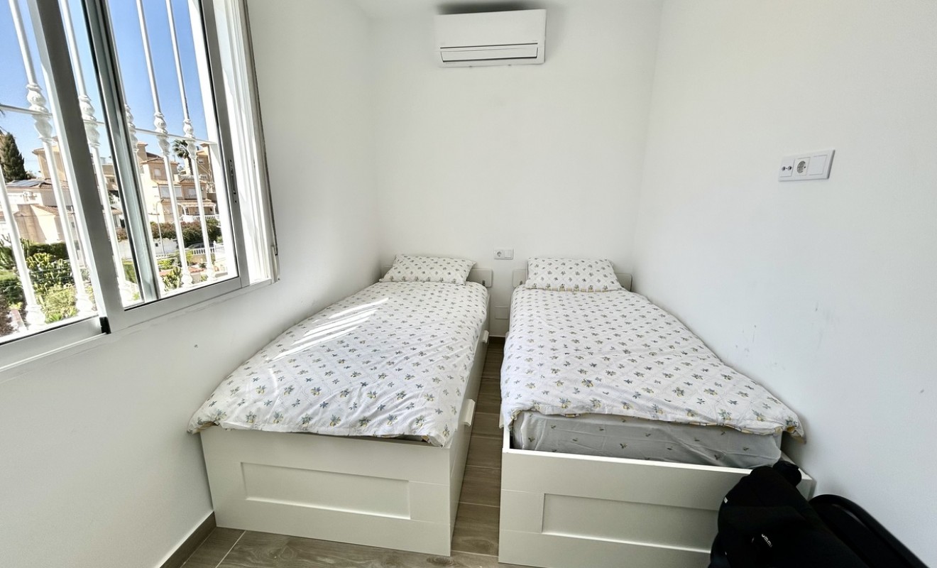 Revente - Villa - Villamartín