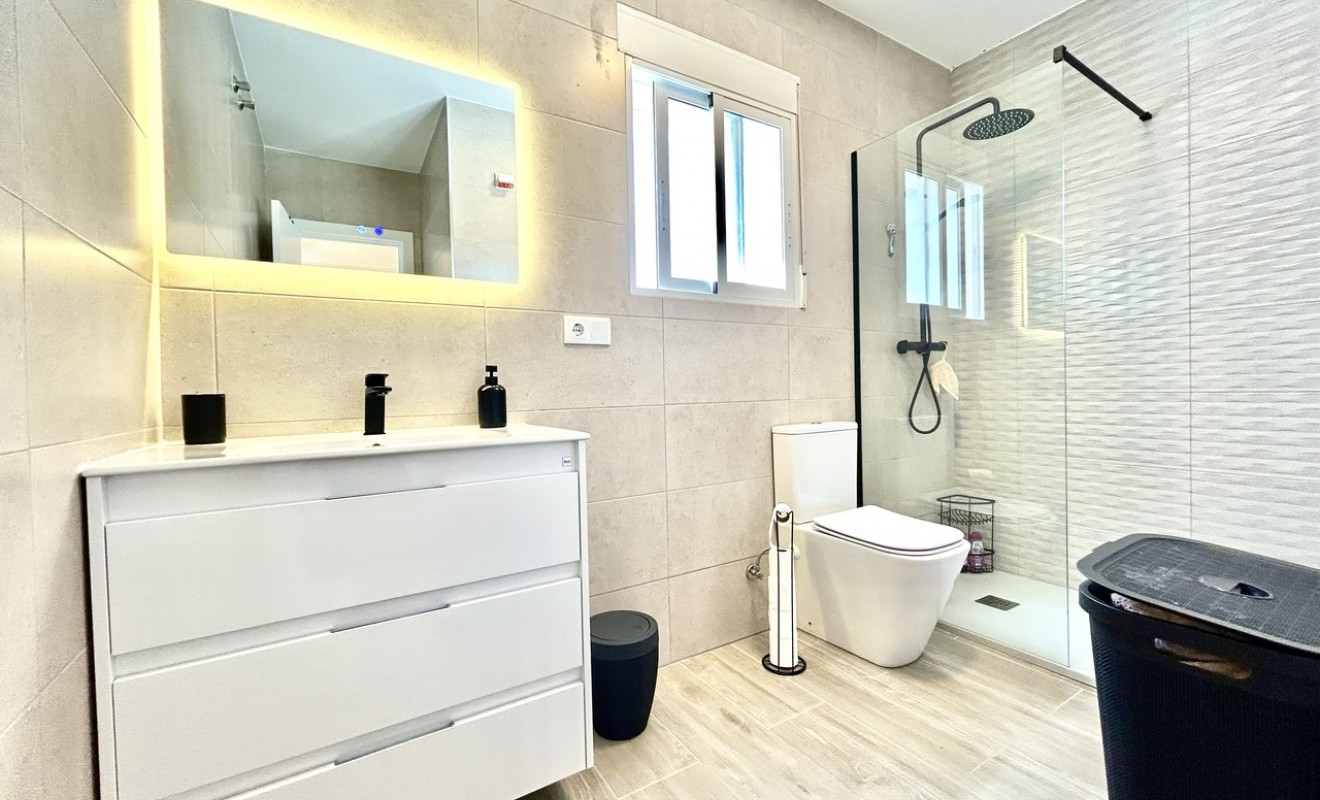 Revente - Villa - Villamartín