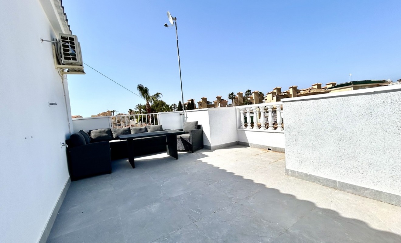 Revente - Villa - Villamartín