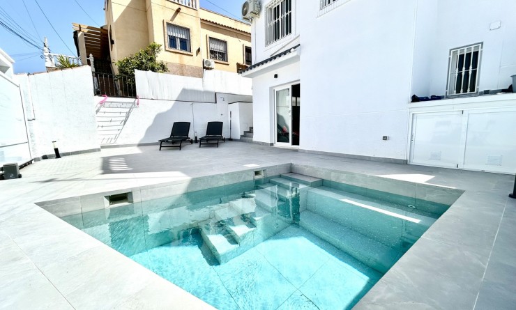 Revente - Villa - Villamartín