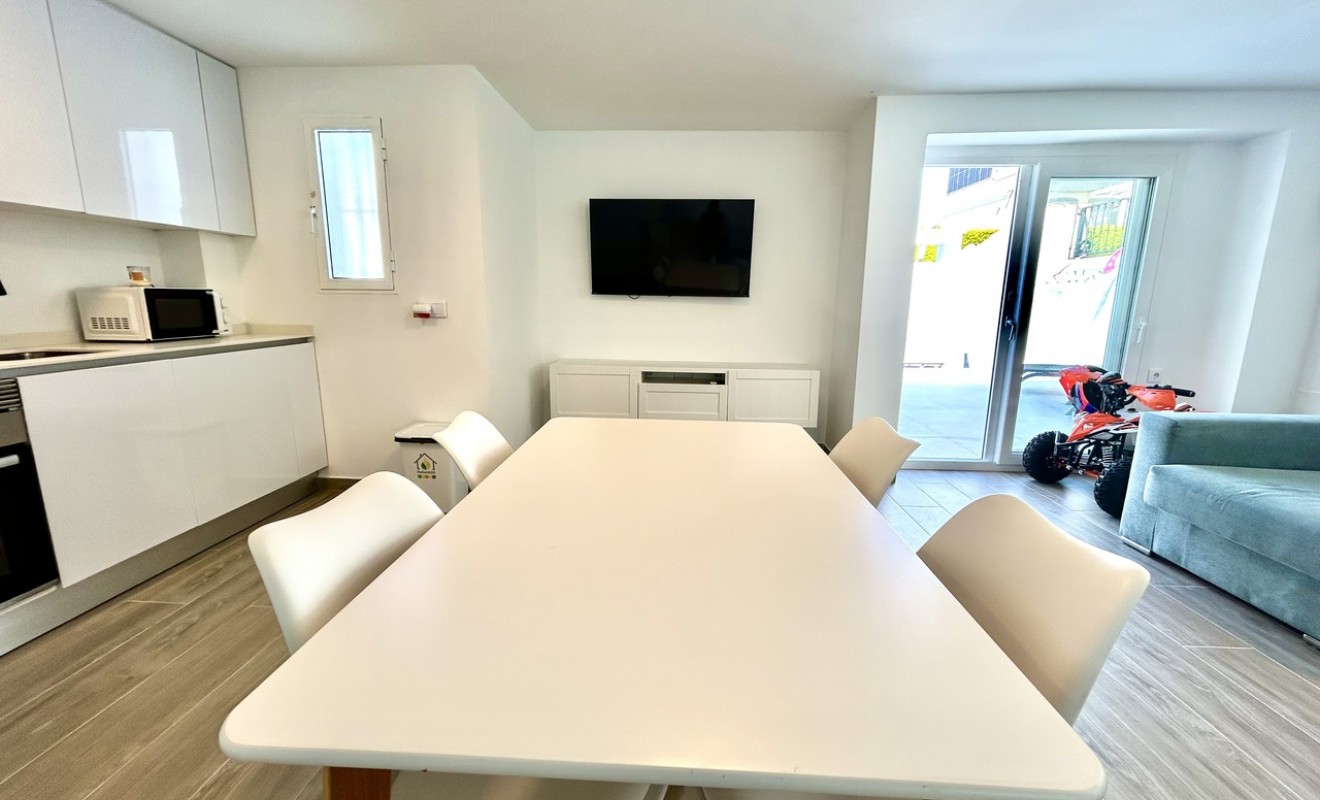 Revente - Villa - Villamartín