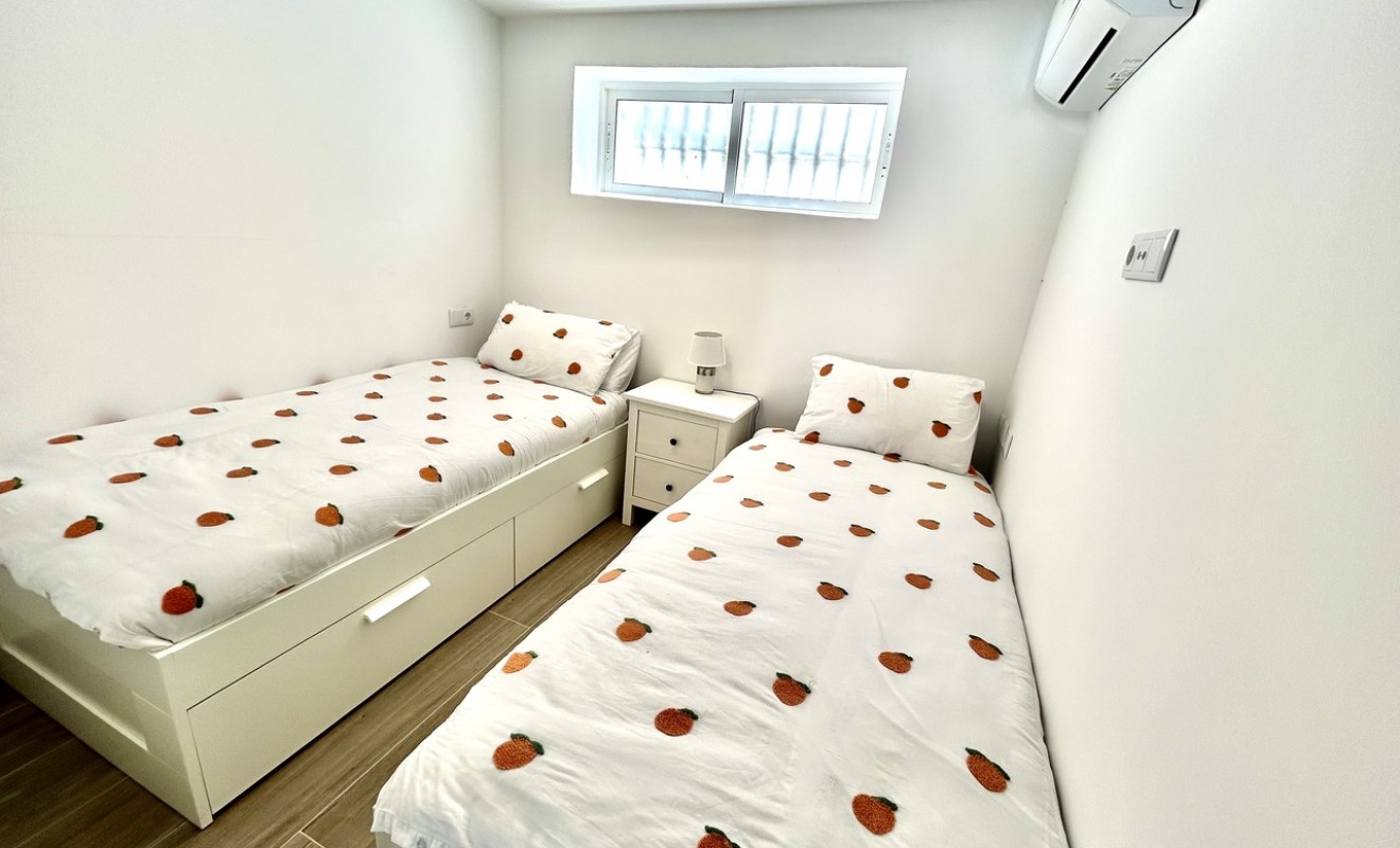 Revente - Villa - Villamartín