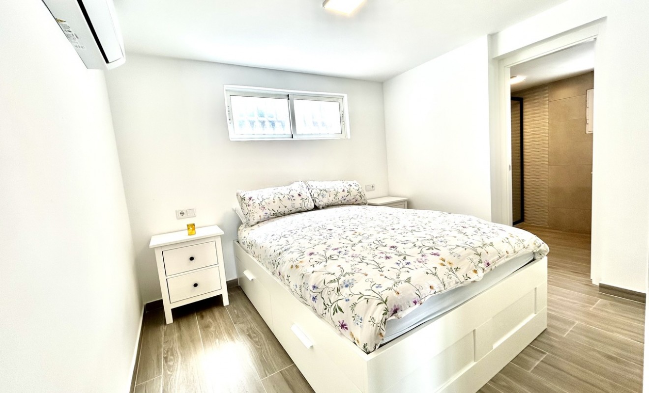 Revente - Villa - Villamartín