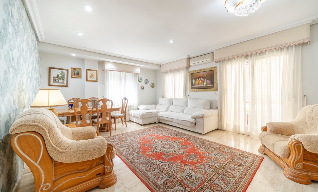 Wederverkoop - Herenhuis - Guardamar del Segura - El moncayo