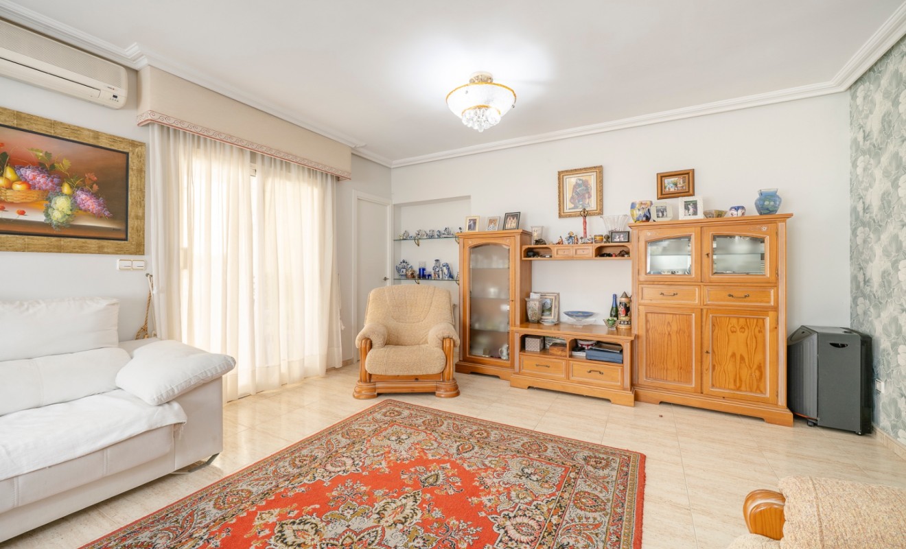 Wederverkoop - Herenhuis - Guardamar del Segura - El moncayo