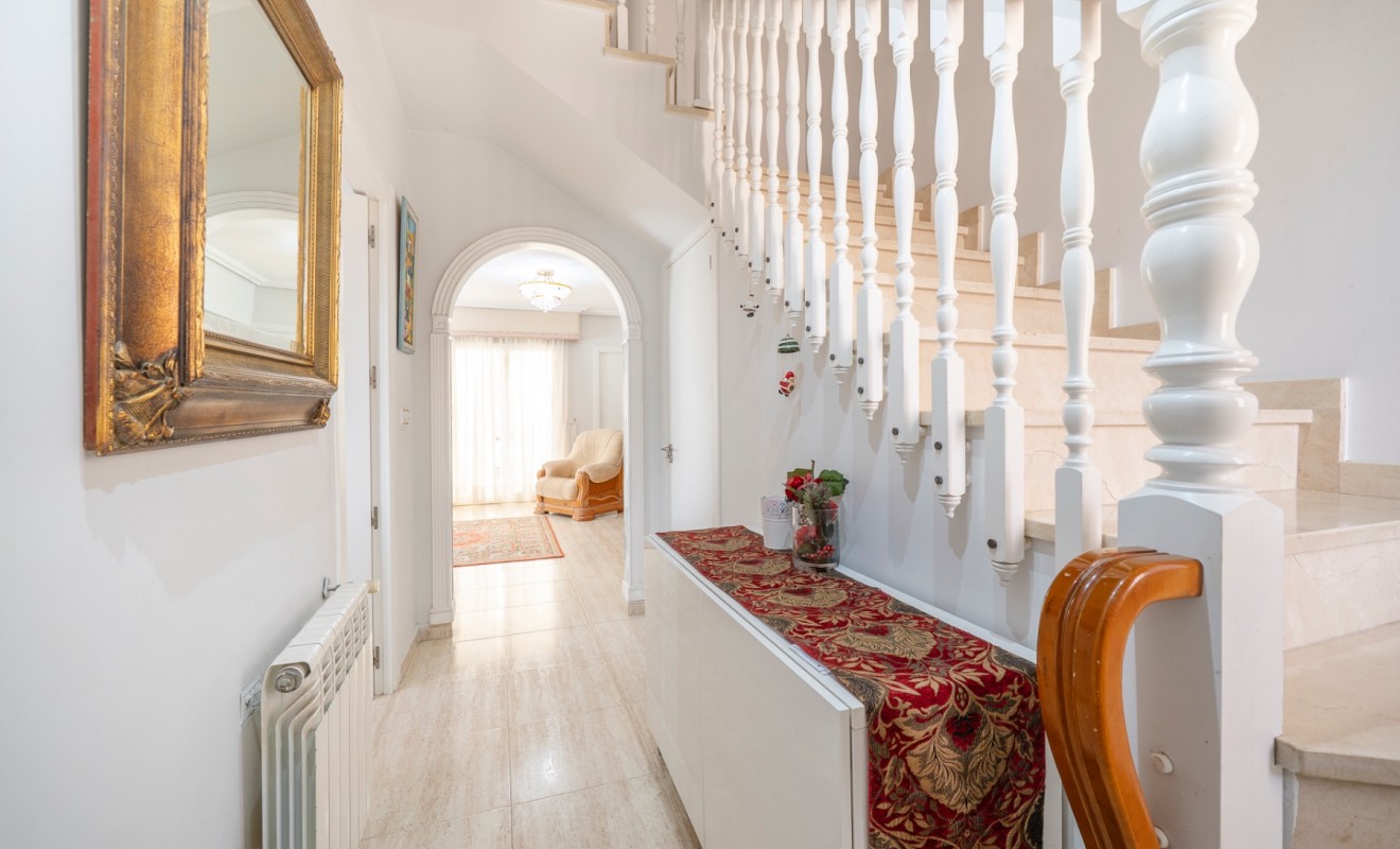 Wederverkoop - Herenhuis - Guardamar del Segura - El moncayo