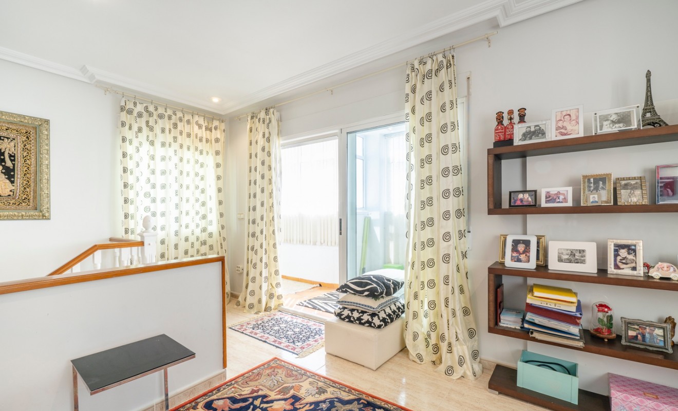 Wederverkoop - Herenhuis - Guardamar del Segura - El moncayo