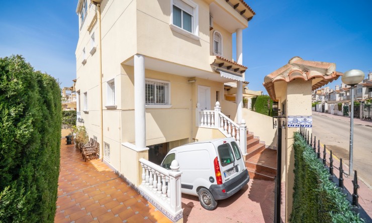 Wederverkoop - Herenhuis - Guardamar del Segura - El moncayo