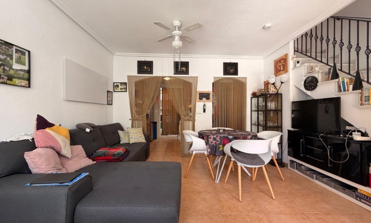 Sale - Townhouse - El Raso