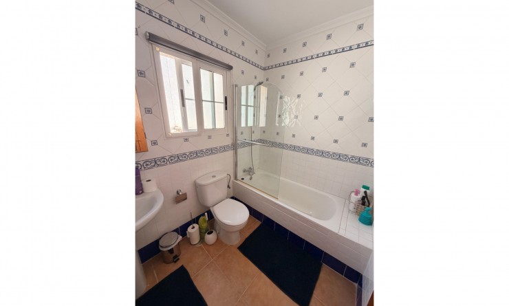 Sale - Townhouse - El Raso