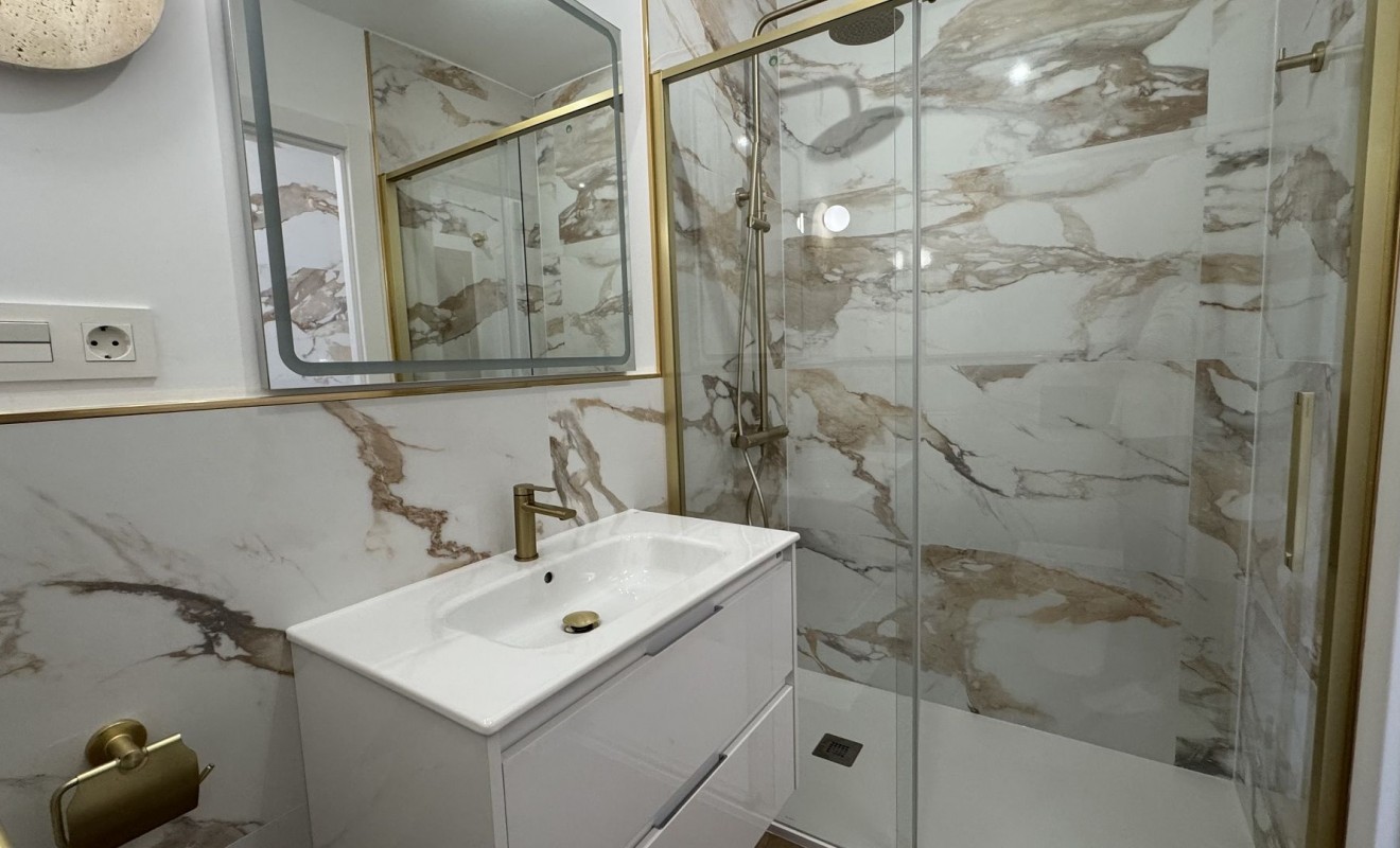 Wederverkoop - Penthouse - Punta Prima