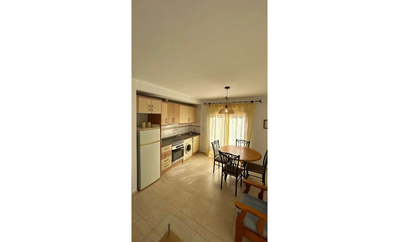 Wederverkoop - Apartment / flat - Alfas del Pí