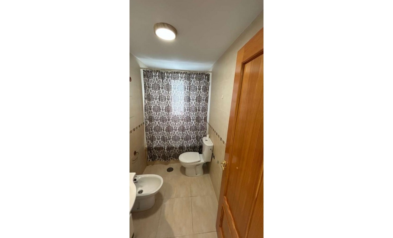 Wederverkoop - Apartment / flat - Alfas del Pí