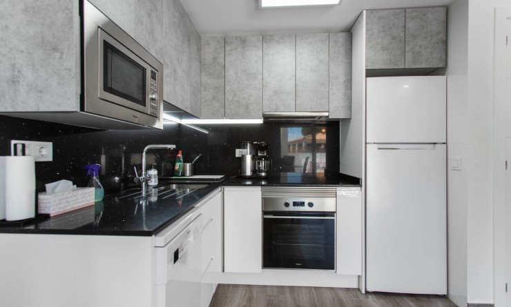 Wederverkoop - Duplex apartment - Torrevieja - Lago jardin