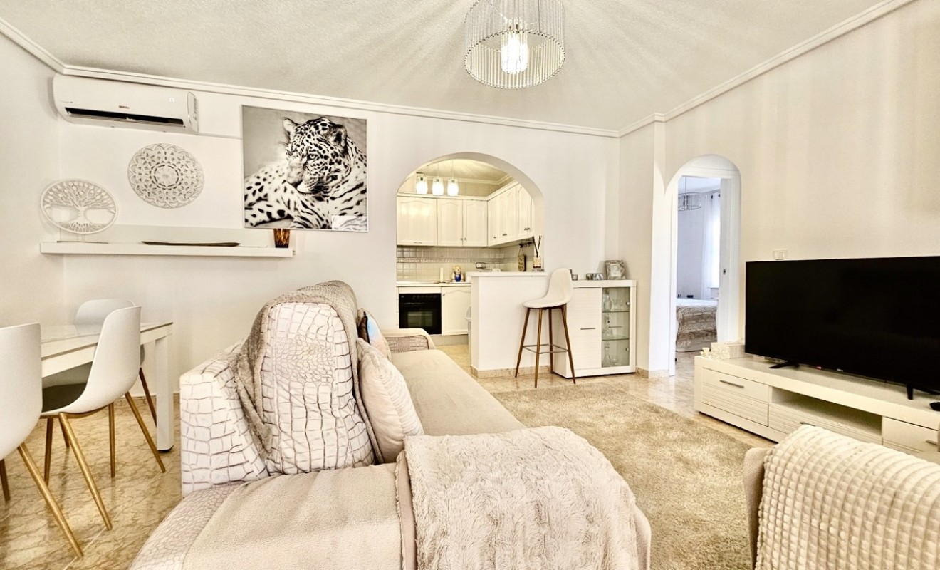 Sale - Townhouse - Punta Prima