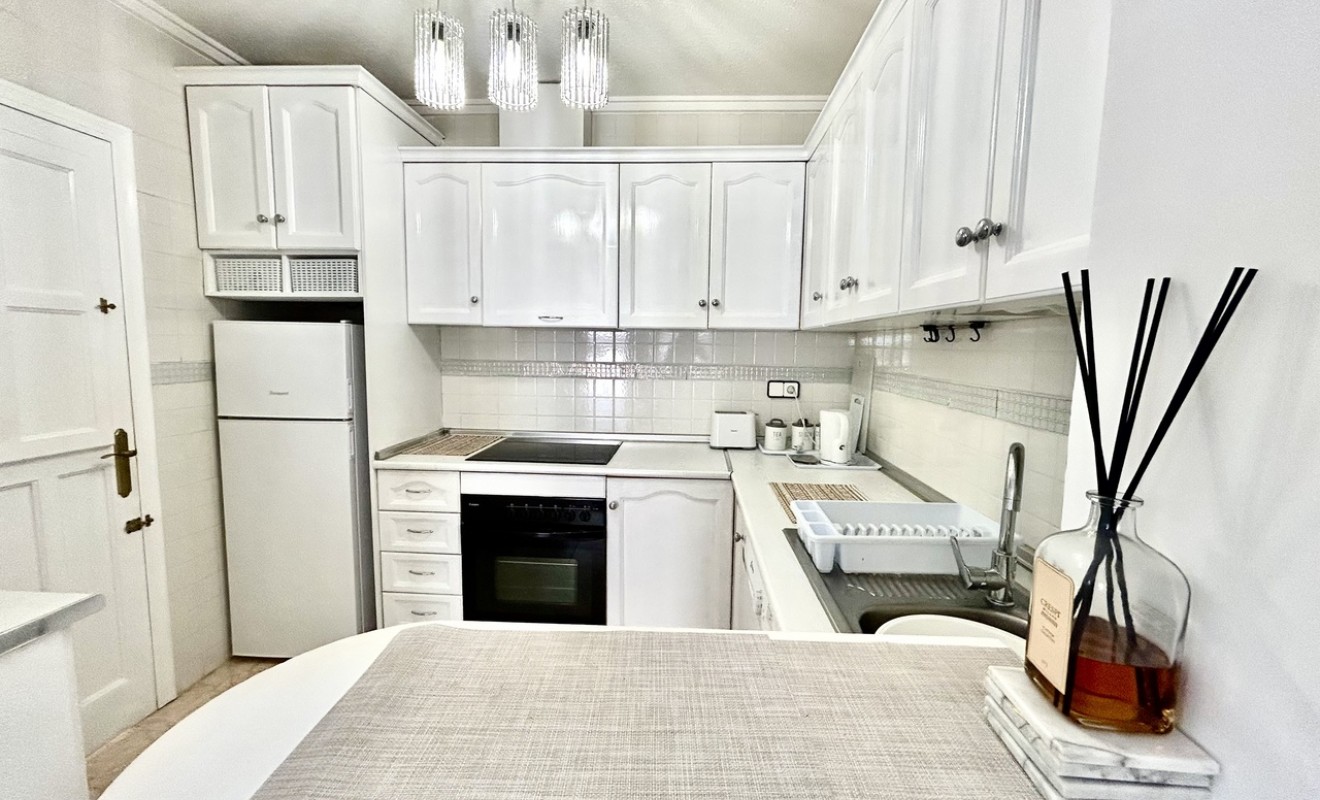 Sale - Townhouse - Punta Prima