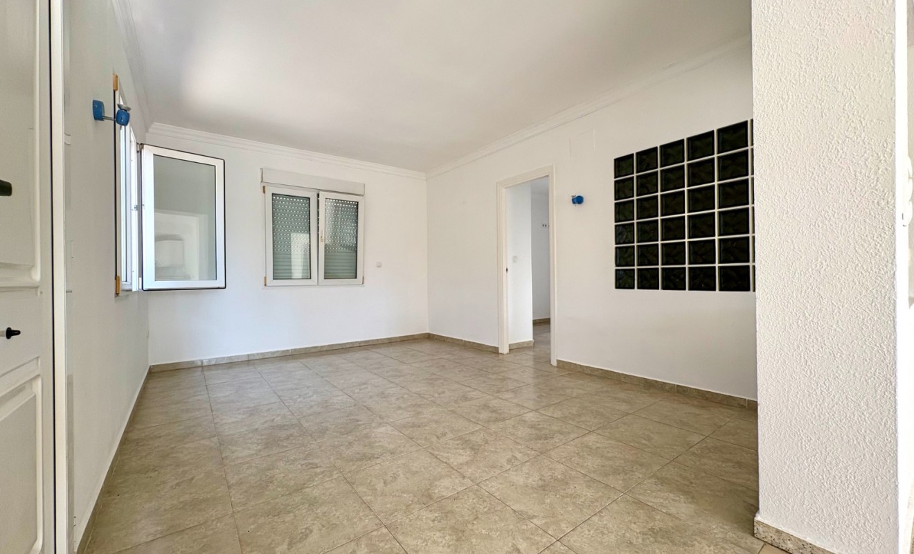 Wederverkoop - Herenhuis - Denia - Les Marines - Las Marinas