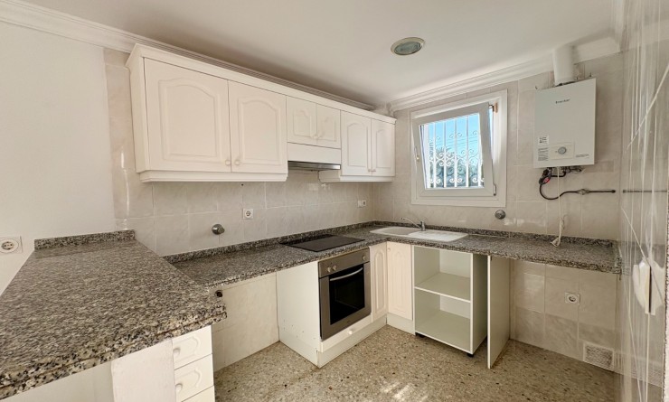 Wederverkoop - Herenhuis - Denia - Les Marines - Las Marinas