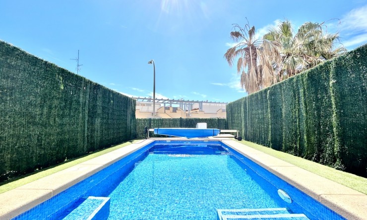 Wederverkoop - Herenhuis - Cabo Roig