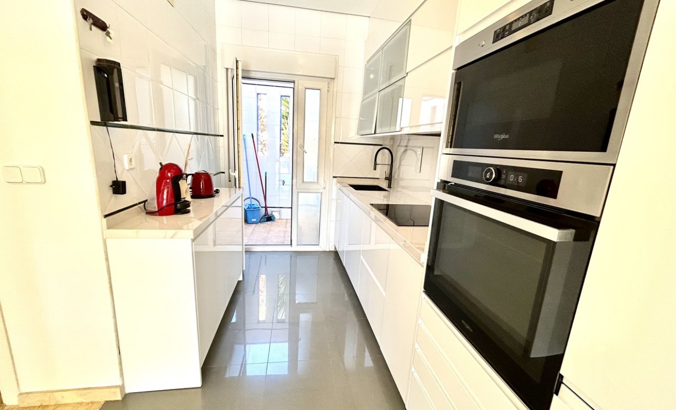 Wederverkoop - Herenhuis - Cabo Roig