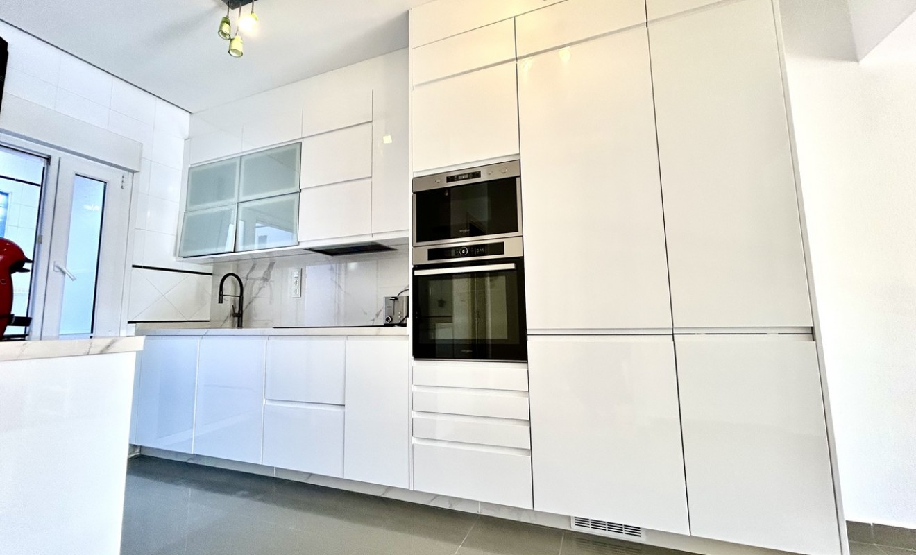 Wederverkoop - Herenhuis - Cabo Roig