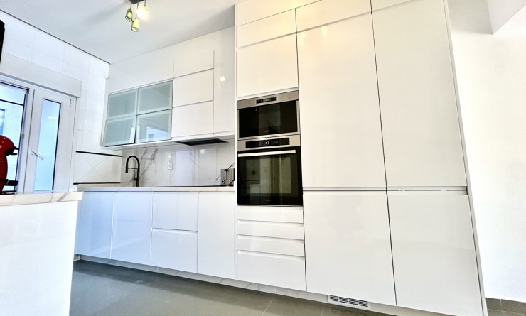 Wederverkoop - Herenhuis - Cabo Roig