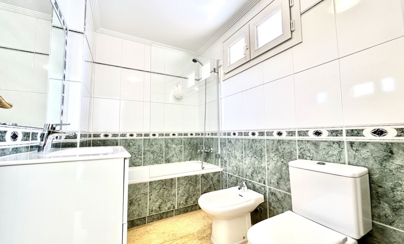 Wederverkoop - Herenhuis - Cabo Roig