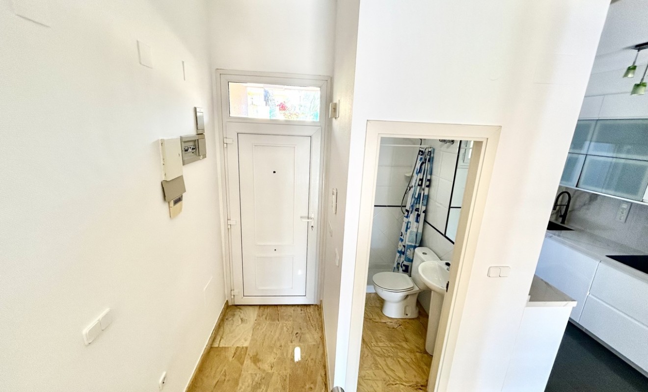 Wederverkoop - Herenhuis - Cabo Roig