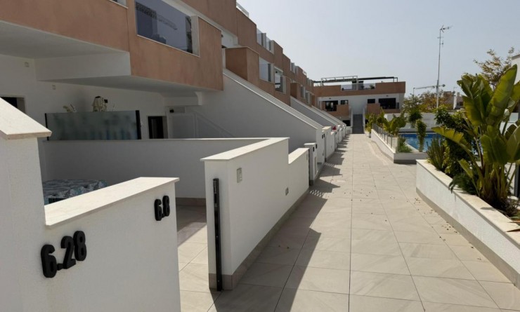 Sale - Apartment - Pilar de la Horadada