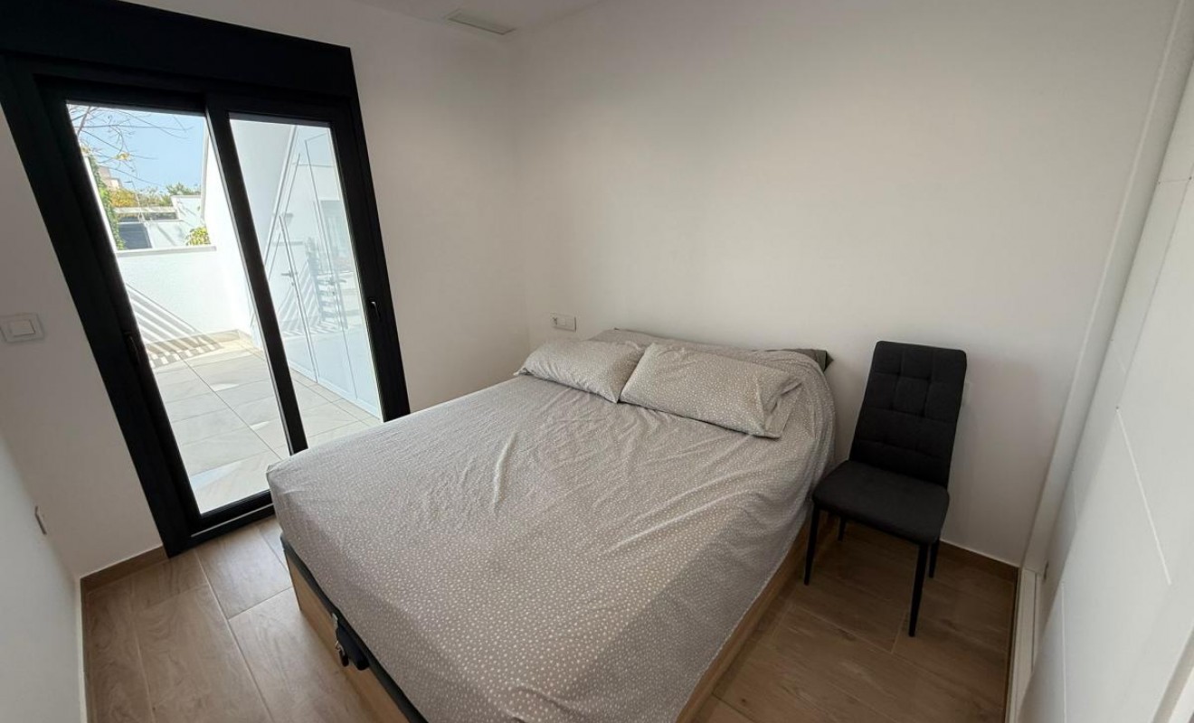 Sale - Apartment - Pilar de la Horadada