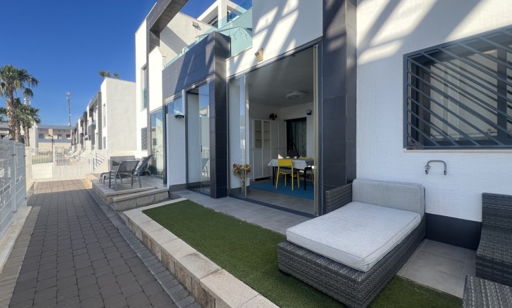 Sale - Apartment - La Zenia