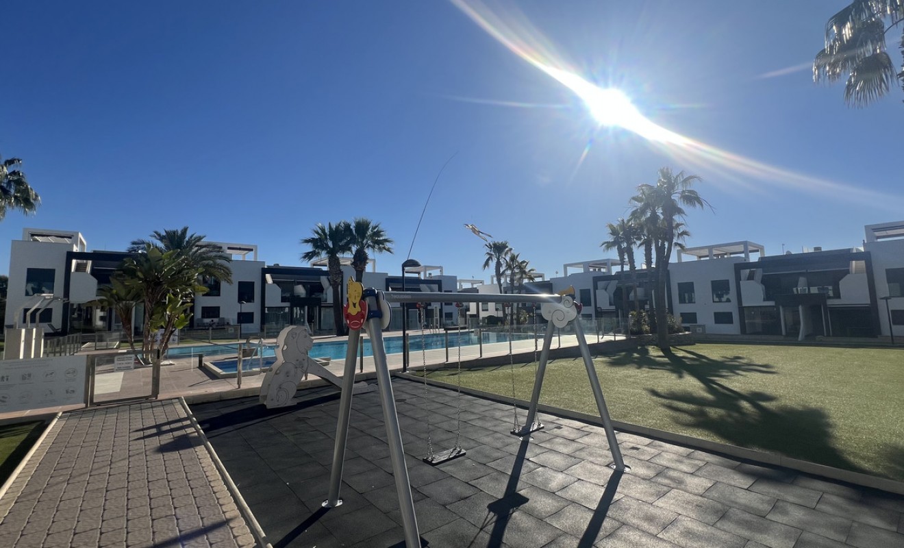 Sale - Apartment - La Zenia