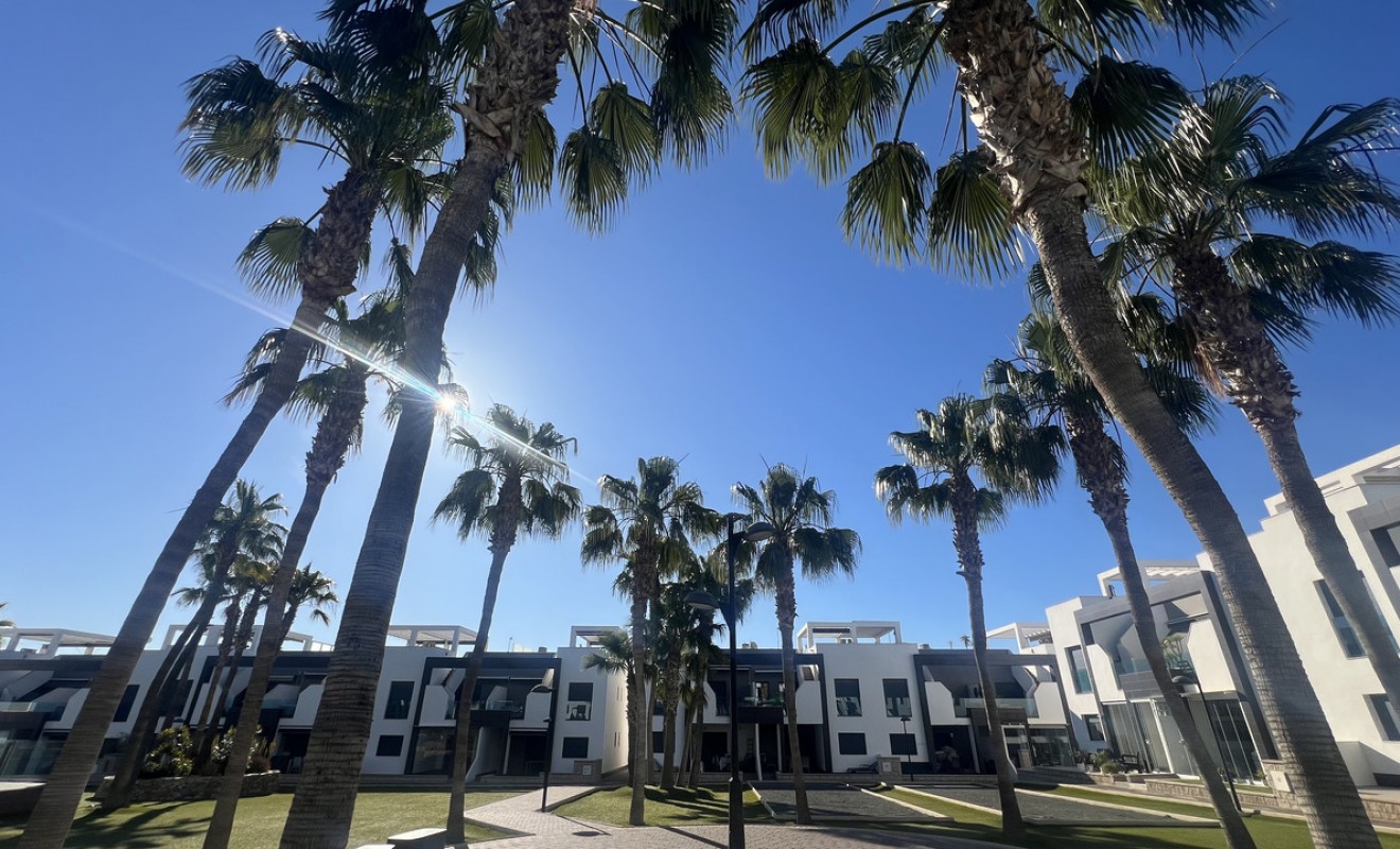 Sale - Apartment - La Zenia