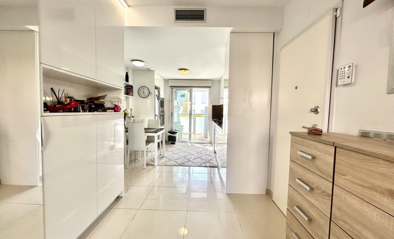 Sale - Apartment - Punta Prima