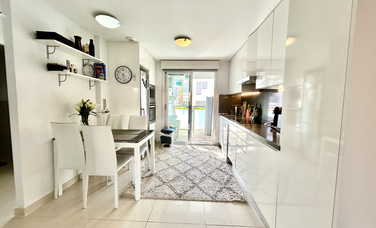 Sale - Apartment - Punta Prima