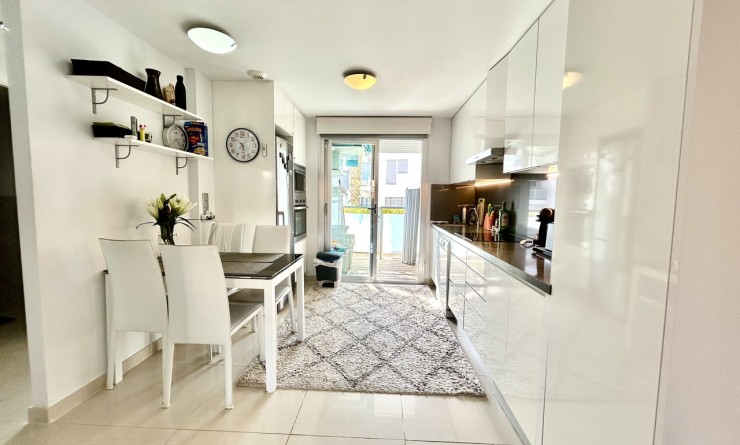 Sale - Apartment - Punta Prima