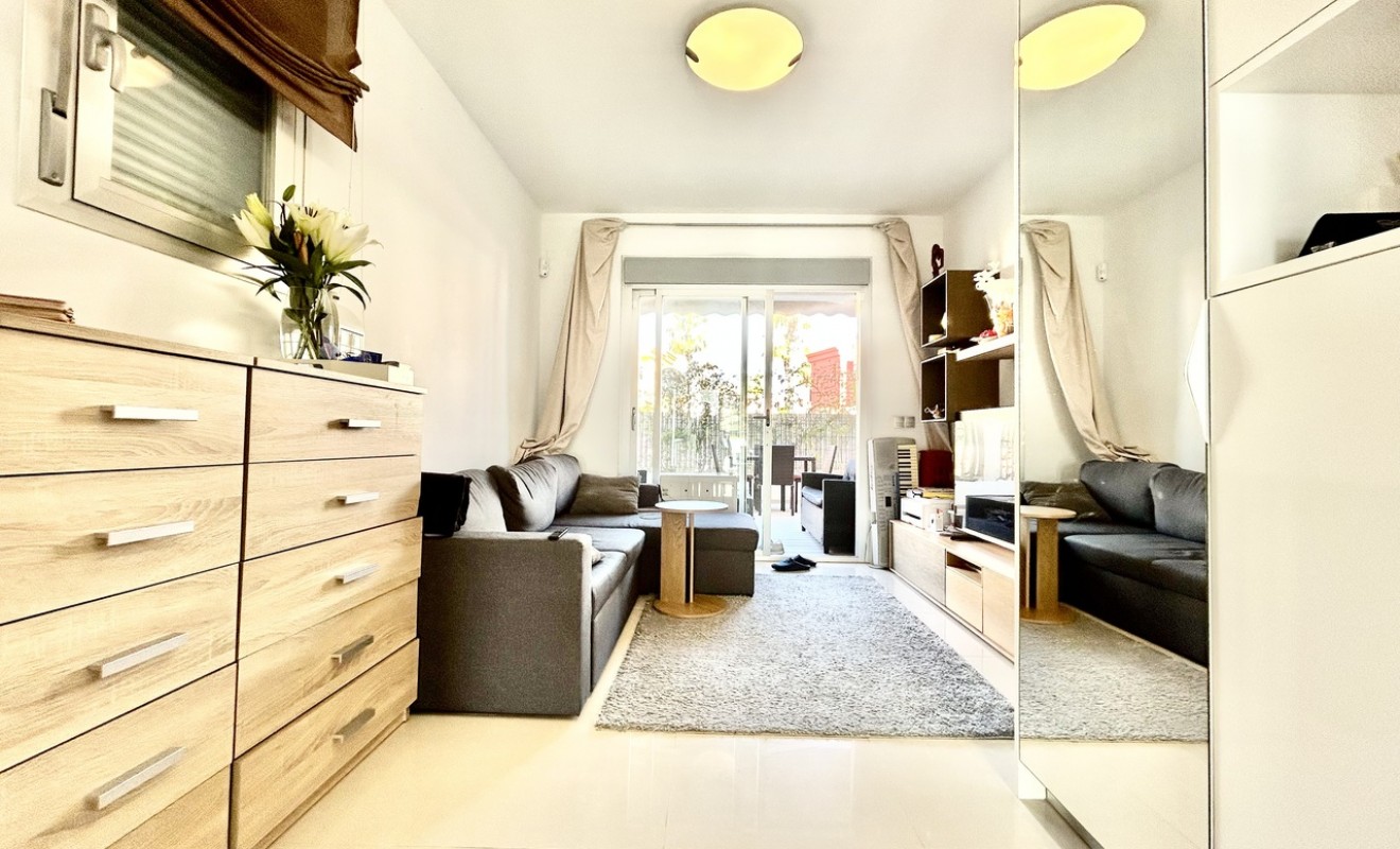 Sale - Apartment - Punta Prima