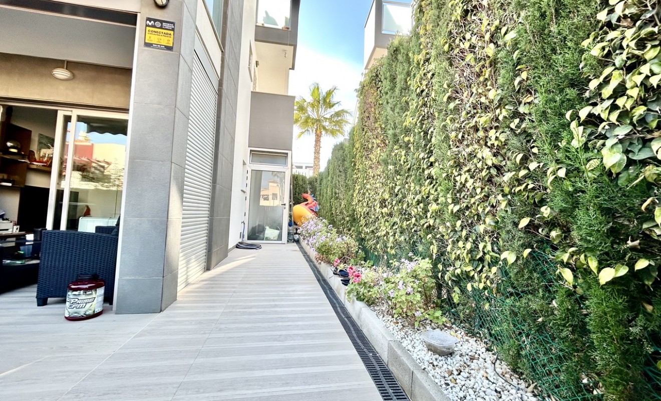 Sale - Apartment - Punta Prima