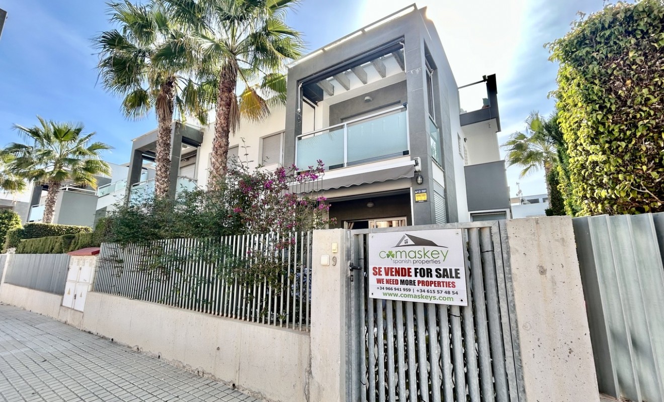 Sale - Apartment - Punta Prima