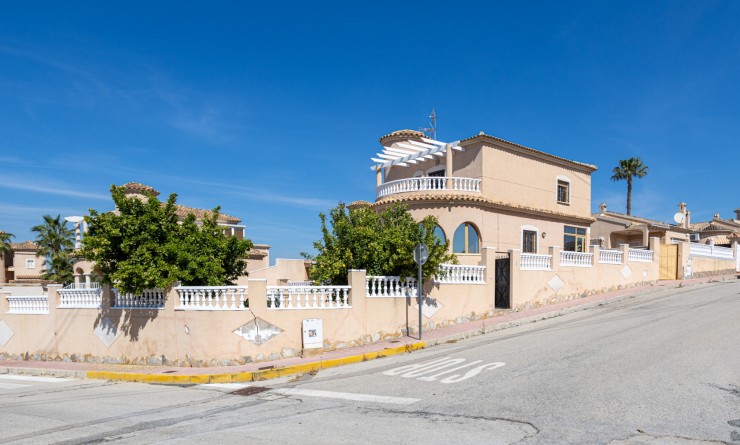 Sale - Villa - Benijofar