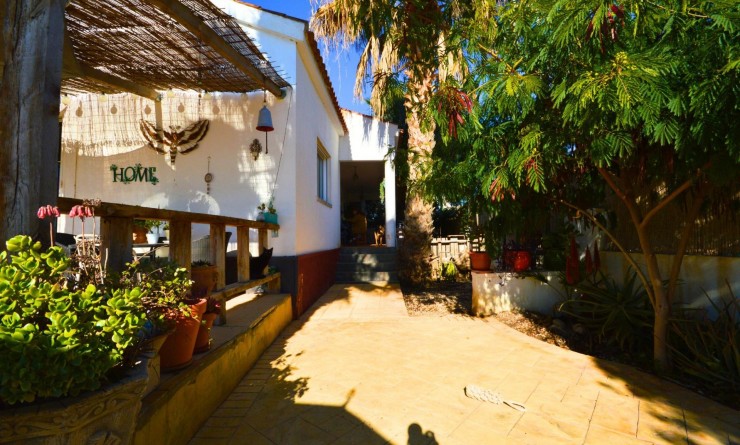 Sale - House - Catral - C- COMUNIDAD VALENCIANA