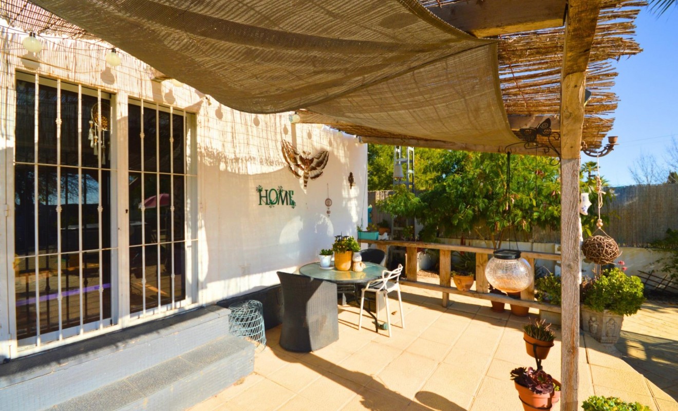 Sale - House - Catral - C- COMUNIDAD VALENCIANA