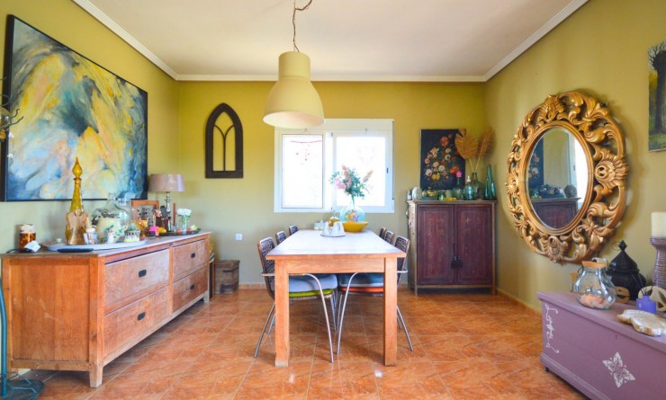 Sale - House - Catral - C- COMUNIDAD VALENCIANA