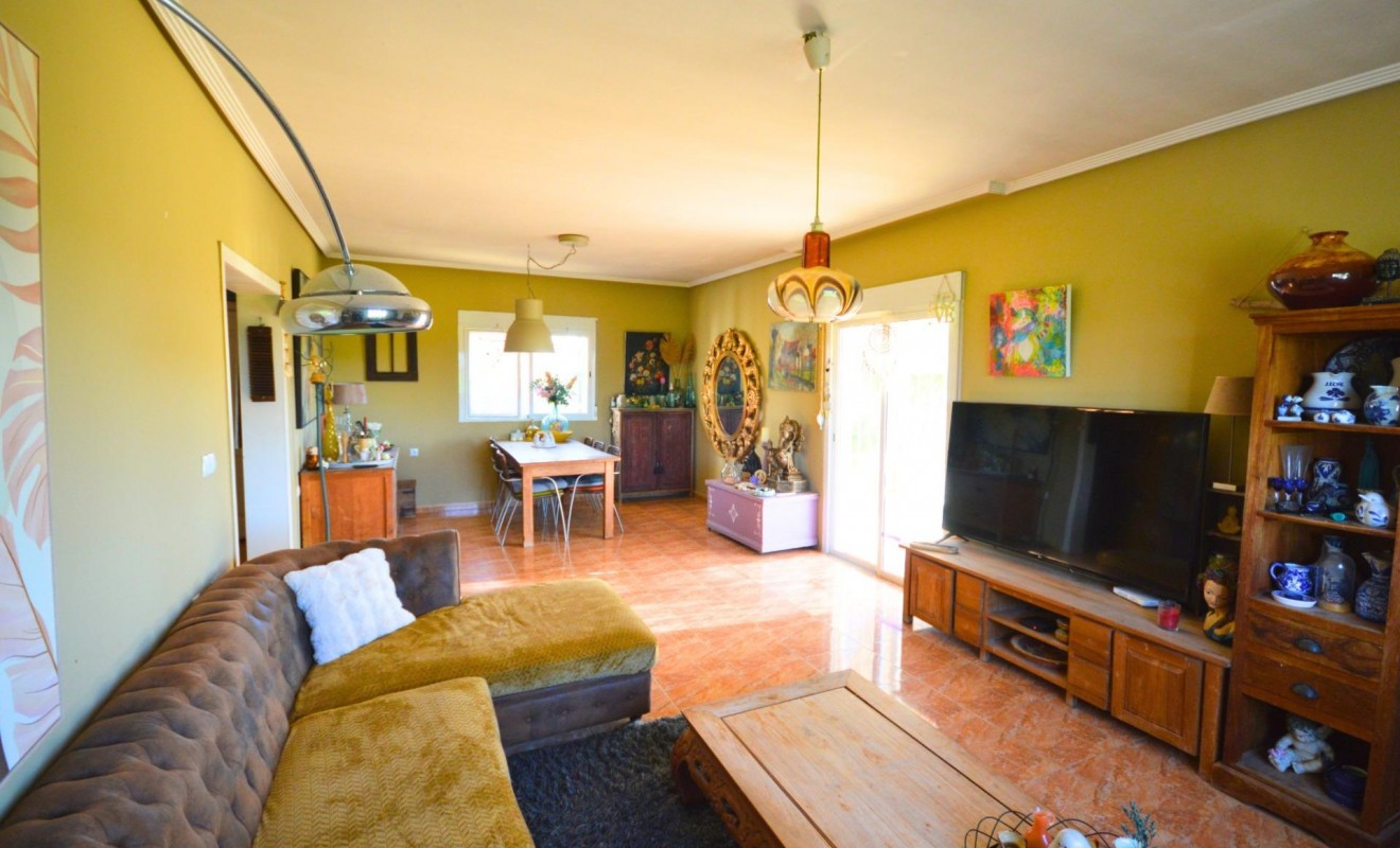 Sale - House - Catral - C- COMUNIDAD VALENCIANA