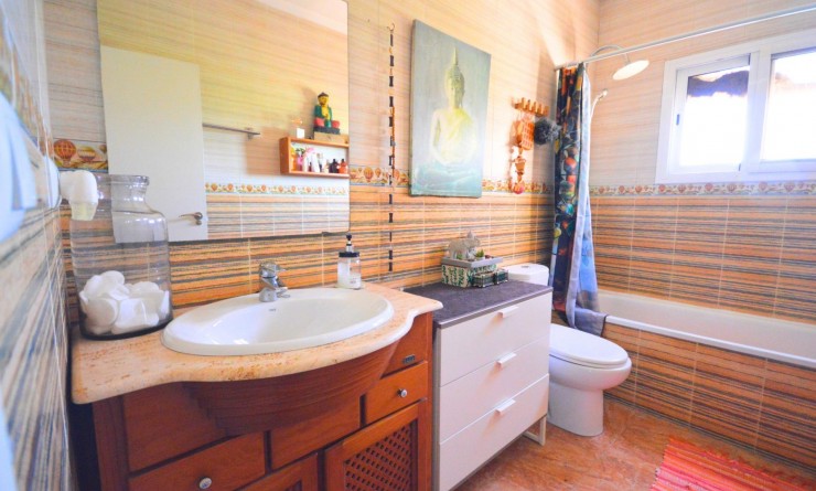 Sale - House - Catral - C- COMUNIDAD VALENCIANA