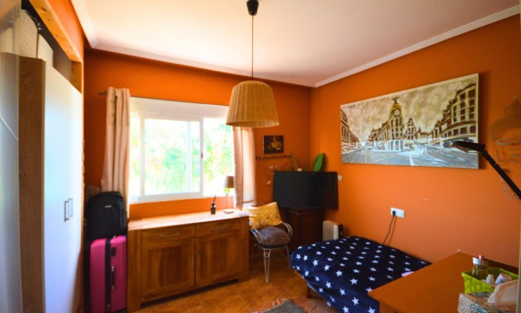 Sale - House - Catral - C- COMUNIDAD VALENCIANA