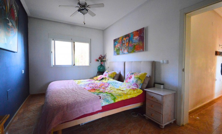 Sale - House - Catral - C- COMUNIDAD VALENCIANA